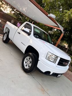 2008 GMC SIERRA SHORT BED