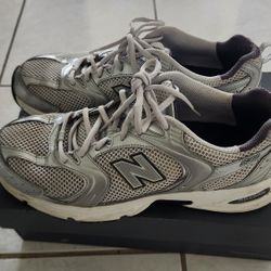 New Balance 530