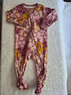 NEW! Baby Girl, Floral, Footed Zip-Up Sleeper, 6 mo