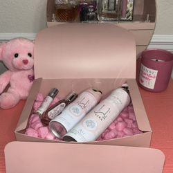 4 Piece Gift Set Bundle Lattafa Yara 