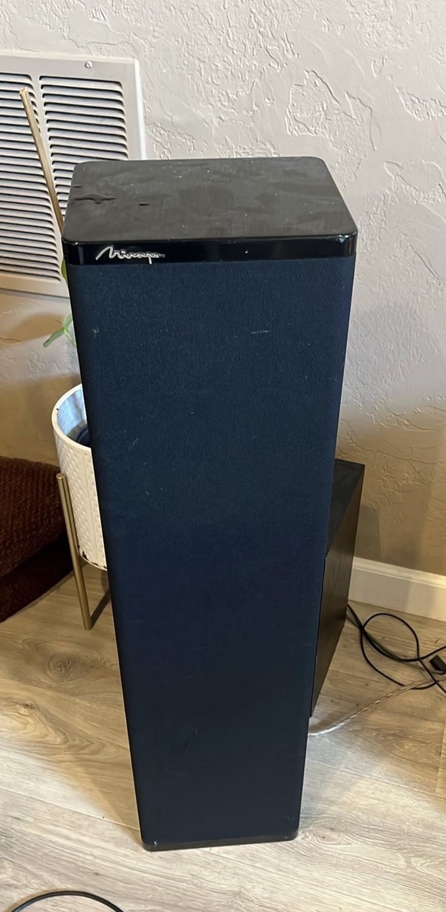 Mirage Bipolar Tower Speakers