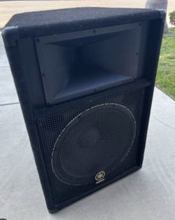 Yamaha PA Speakers 