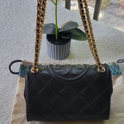 SMALL FLEMING SOFT CONVERTIBLE SHOULDER BAG