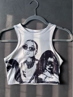 Graphic Photo-Print Crop Tank – White