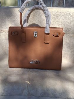 Cosi Bella hand bag