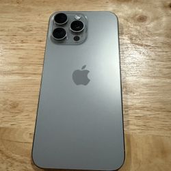 Iphone 15 Pro MAX