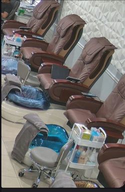 Massage pedicure chair All 4 for $800
