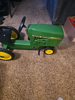 John Deere Peddle Tractor