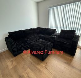 Sectional sofa with ottoman