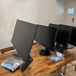 GIGABYTE M32U | ASUS VG248QG | ASUS VG248QE | ASUS VA27EHE | 3x Jarvis Single Monitor Arm  | Amazon Basics Single Monitor Stand