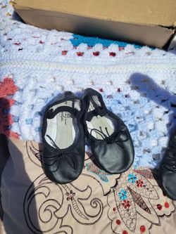 Toddler Little girl ballet shoes