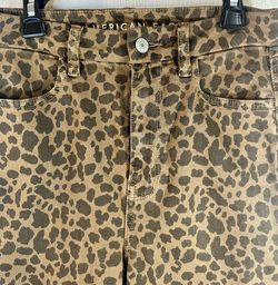 American Eagle Girl’s Curvy High-Rise Leopard Print Jegging Jeans M