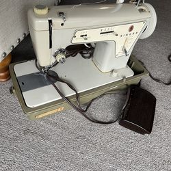 Singer sewing machine