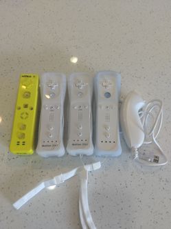 Wii wiimotes wii remotes set