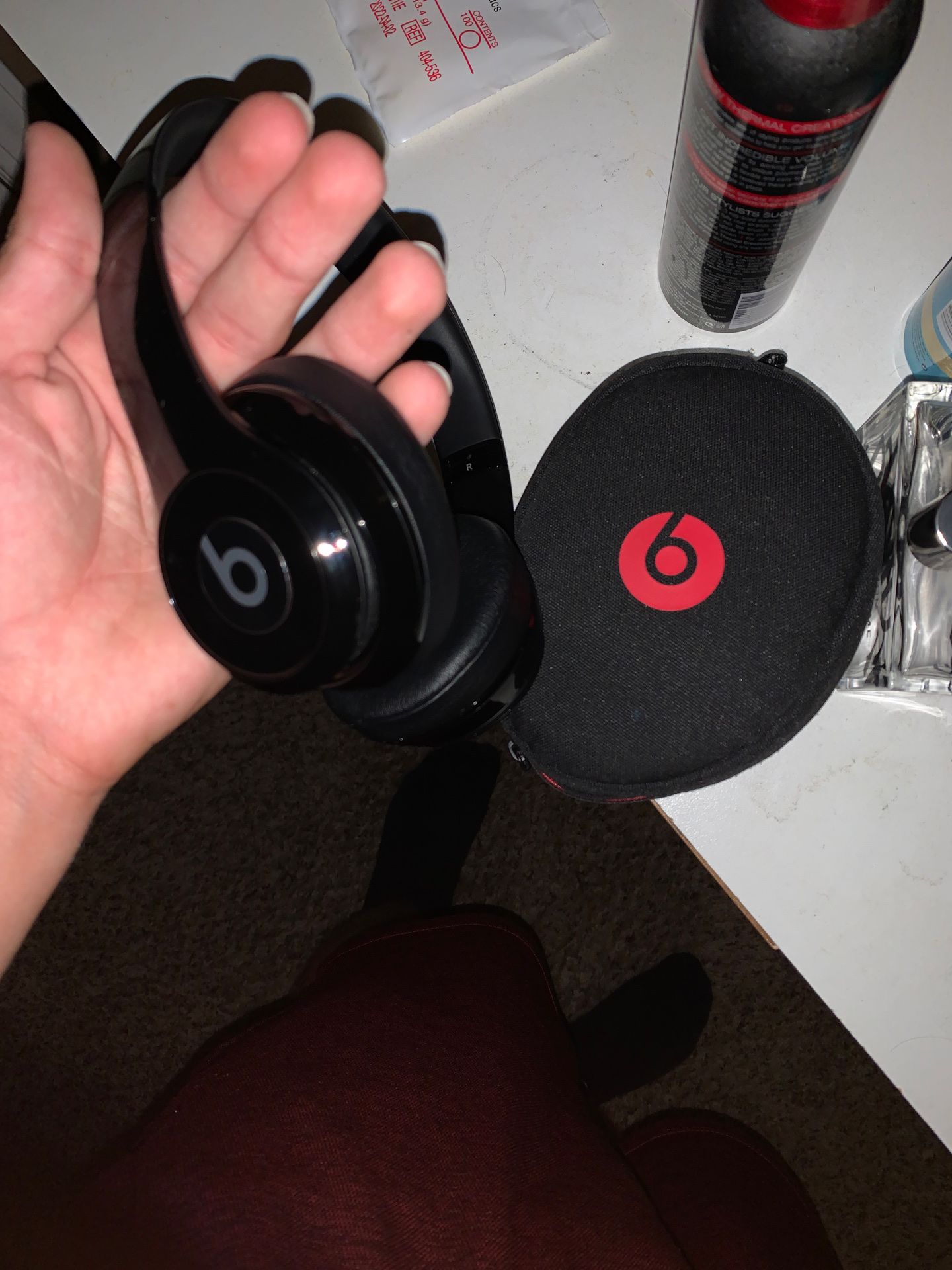 WIRELESS beats solo 3s black w/ case