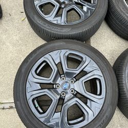 2024 Subaru Ascent 20” Rims and tires