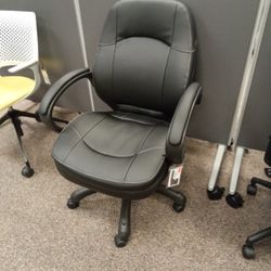 Office Chair | New Presta Leathertek