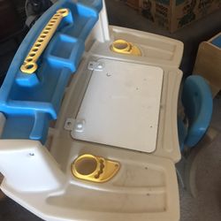 Little Tykes Desk