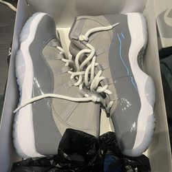 Jordan 11 Cool Grey Size 10