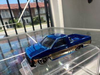 Hot Wheel Nissan hardbody
