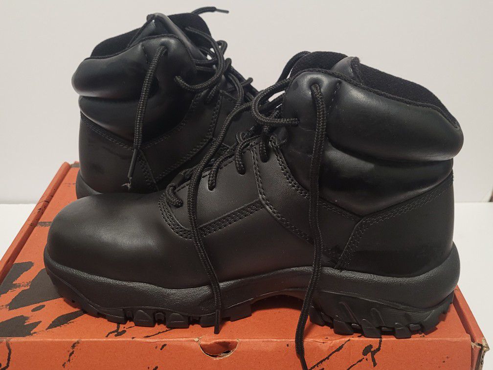 US 9M RED WING SHOES. All Black Steel Toe