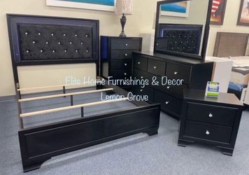 4 pc queen Black bedroom set