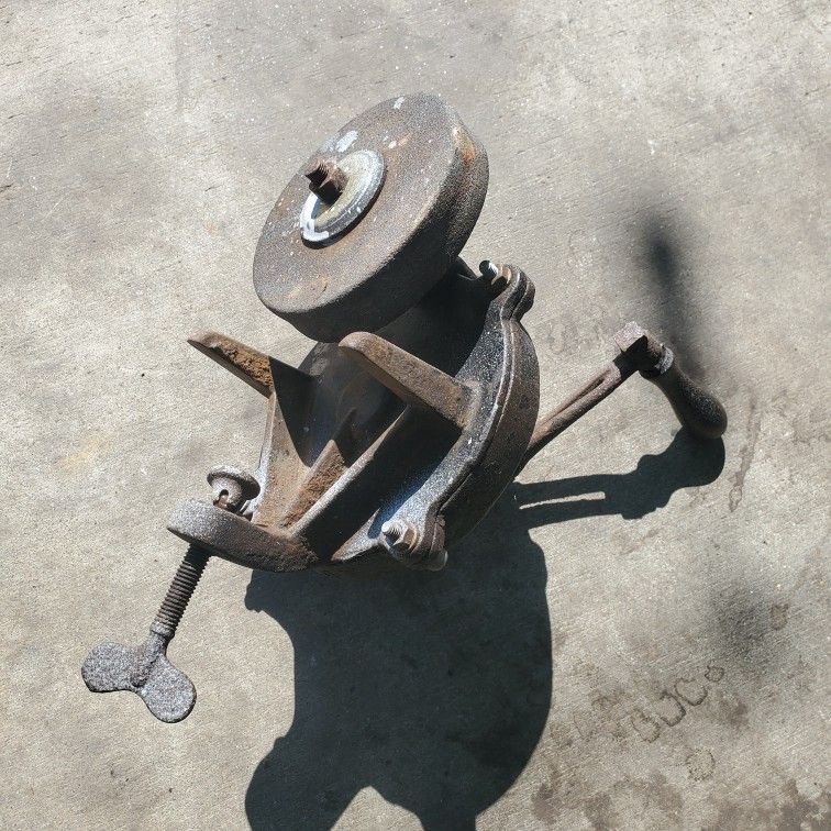 Hand Crank Bench Grinder
