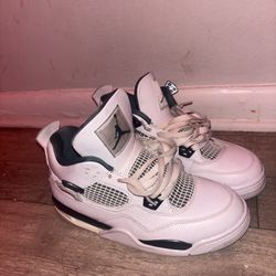 Jordan’s 4s