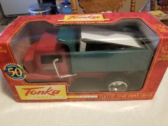 Tonka Classic 1949 Dump Truck