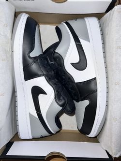 Jordan 1 Low - Shadow Toe Size 9/Women’s 10.5