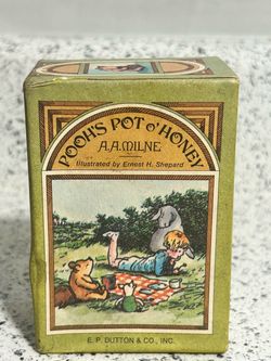 Pooh's Pot o' Honey miniature 4-book box set