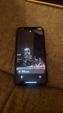 iPhone 11 Pro Max read description!! OBO