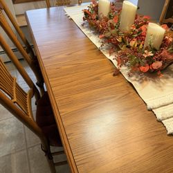 Dining /Kitchen Oak Table - Solid Oak
