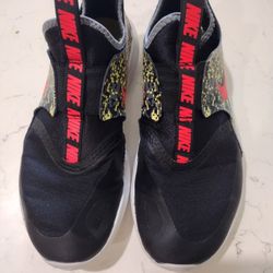 Nike Flex RUNNER DIGI BIG KID'S 7 Y