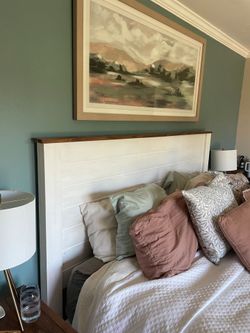King size headboard with frame and matching side tables (2)