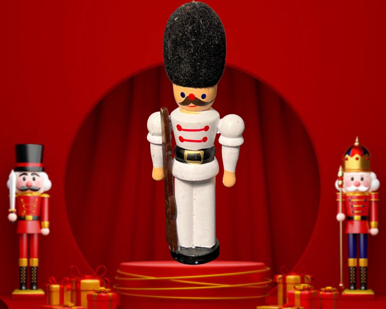 Vintage 1980s Nutcracker Wooden Soldier Figurine In White Uniform With Rifle, 5”