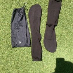 YZY PODS- KANYE WEST YZY PODS SIZE 11-13