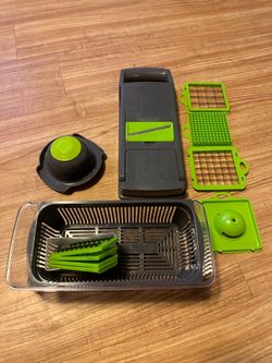 Vegetable Chopper & Mandoline Slicer Set, Like New