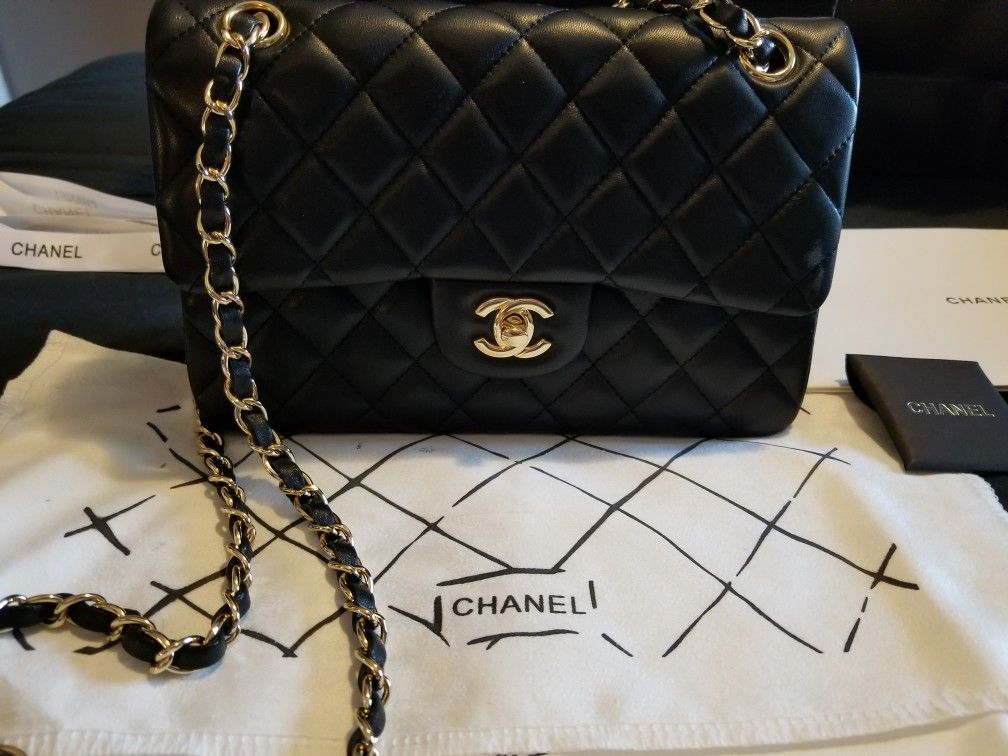 Chanel classic double flap bag