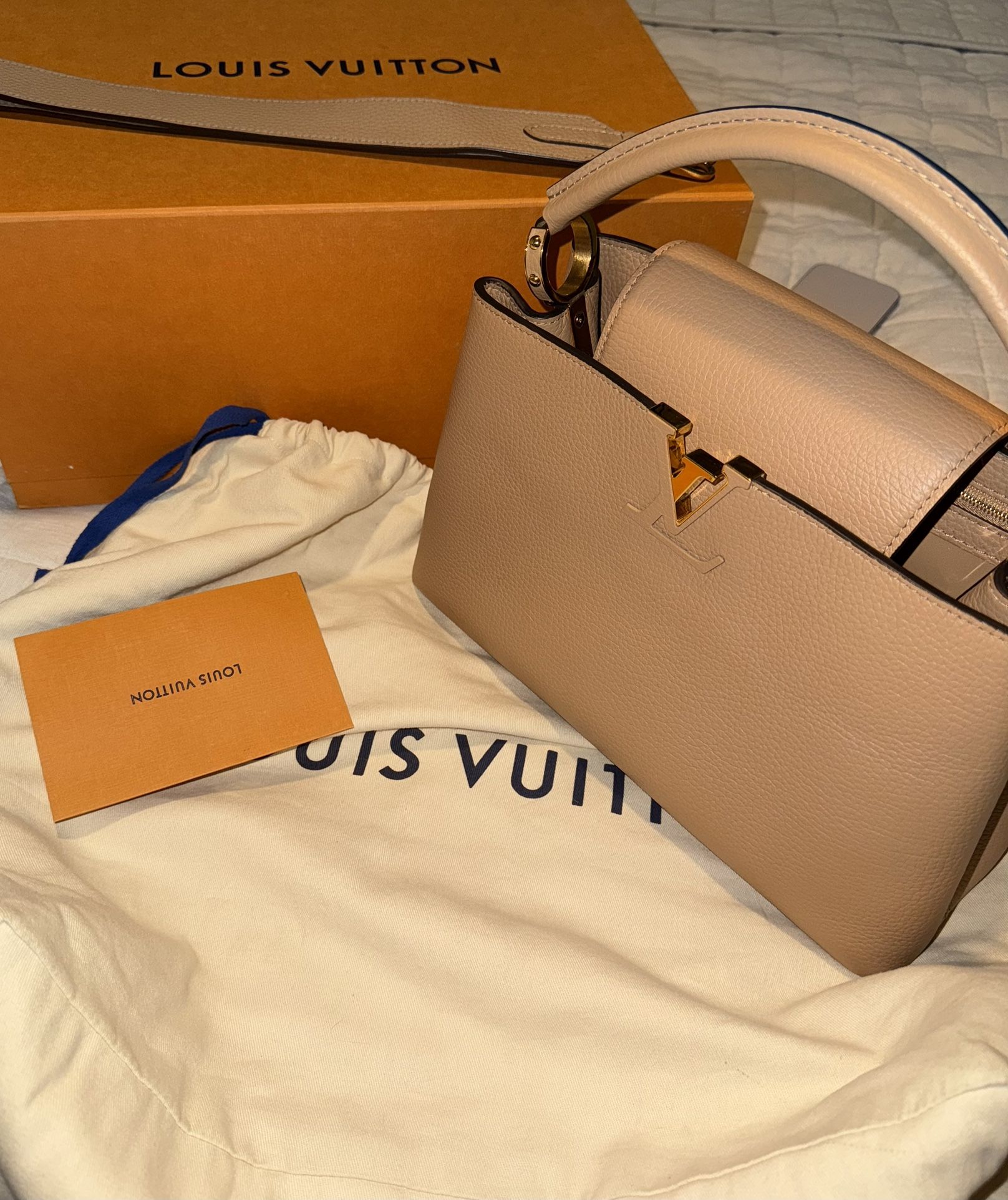 2021 Louis Vuitton Capucines MM Arizona 