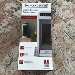 Black+Decker digital screen heater with remote (BRAND NEW)