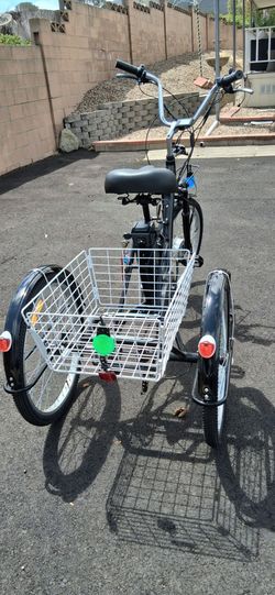 Electric tricycle