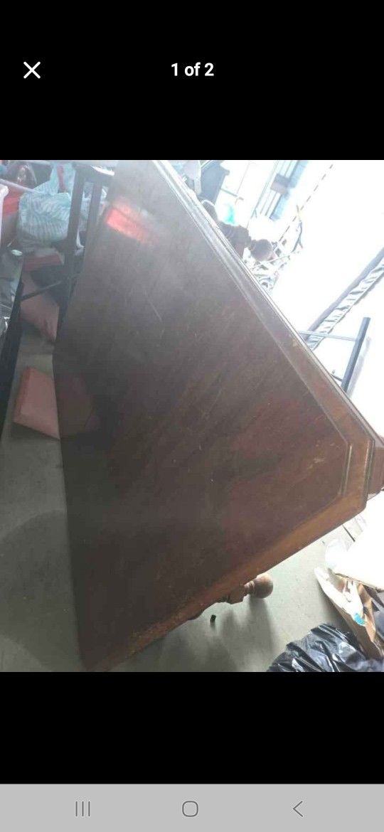 Free Wood table kitchen dining
