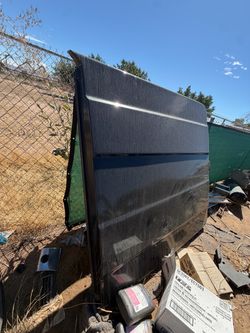 Truck bed cover