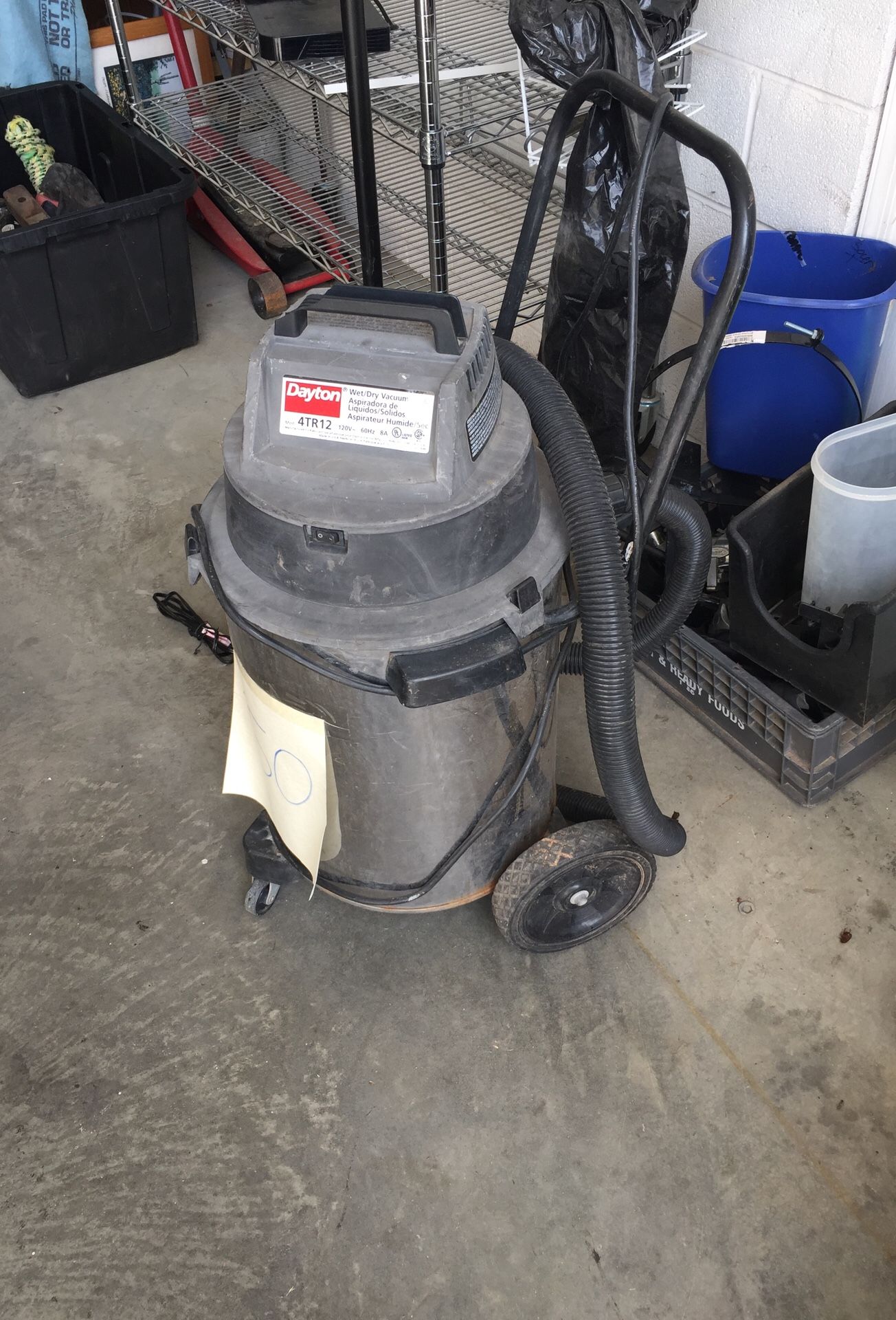 Dayton 4TR12 wet dry shop vacuum with wheels