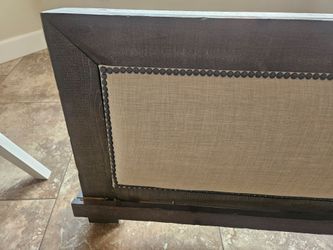 Queen size bed