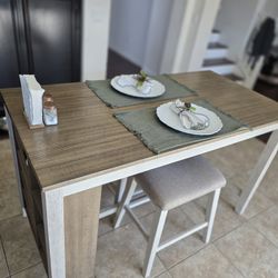 Kitchen table- counter height
