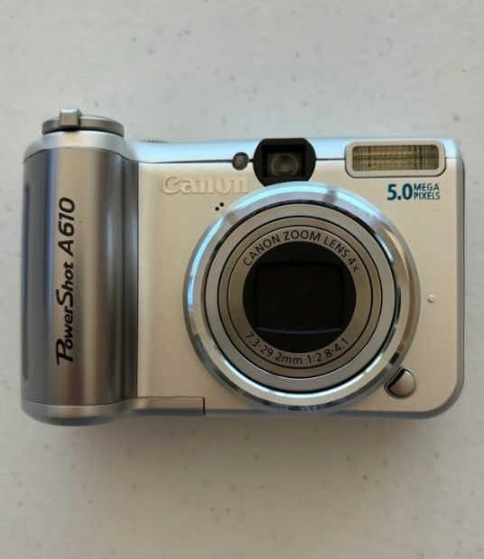 Used Canon POWERSHOT A610 digital camera, 5 megapixels, 4x optical zoom
