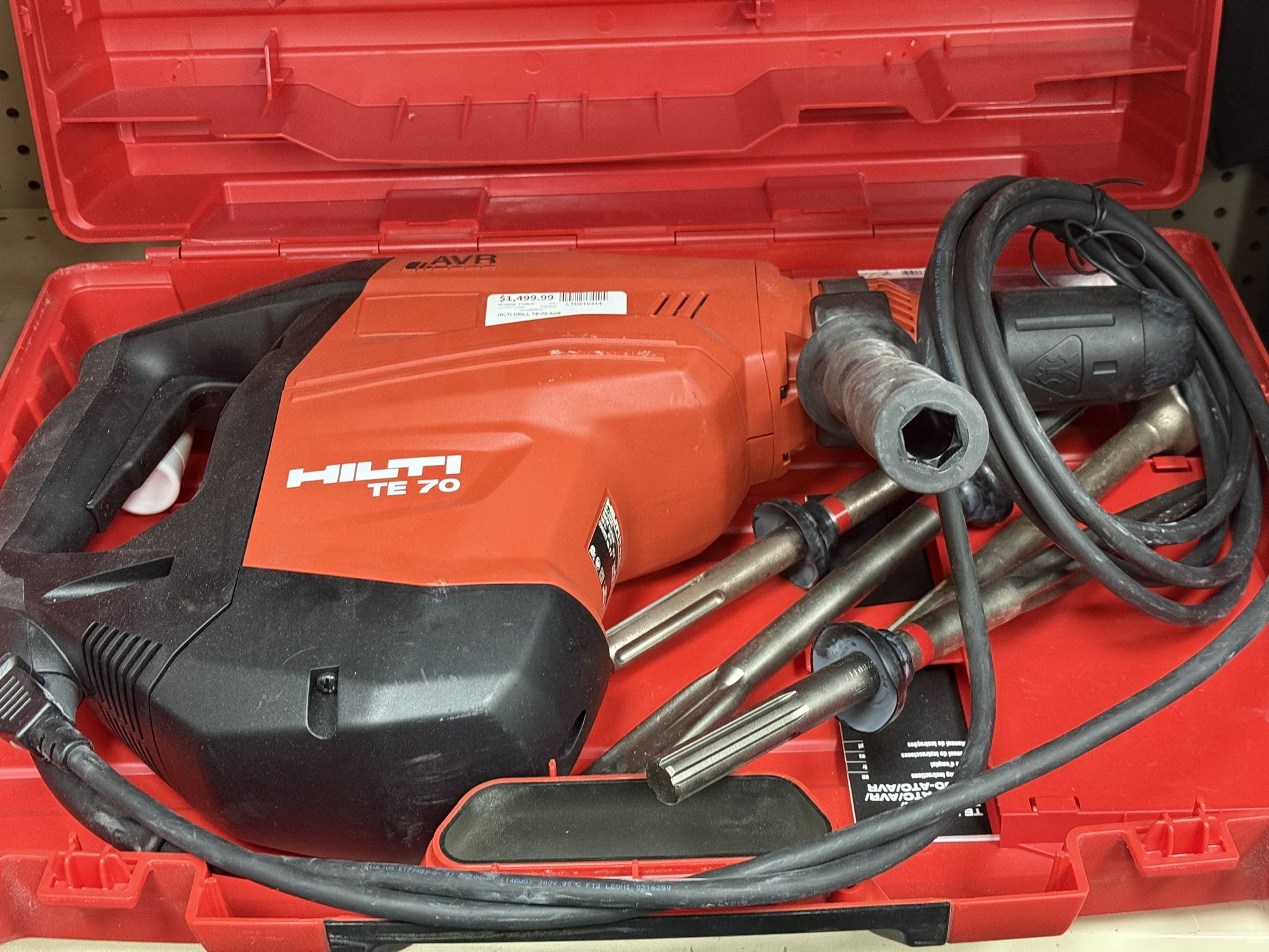 HILTI DRILL