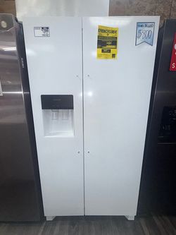 Frigidaire Side-by-Side Refrigerator (White)